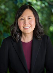 A business portrait of Jeannie Lee